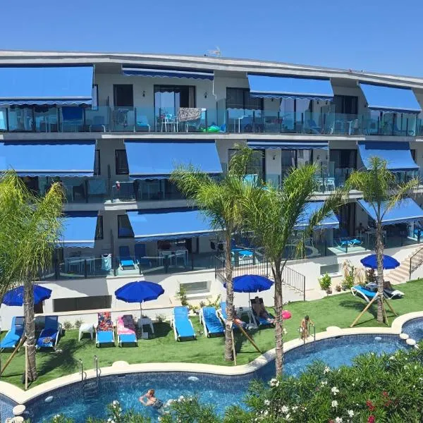 AZAHAR BEACH Blue Apartments & Spa, ξενοδοχείο σε Alcossebre