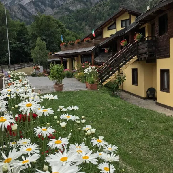 Hotel Cà Fiore, hotel sa Bardonecchia