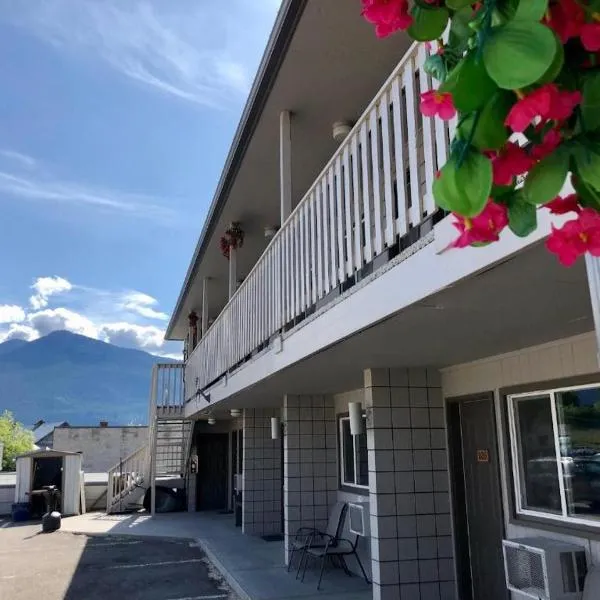 Canterbury Inn, hotel in Invermere