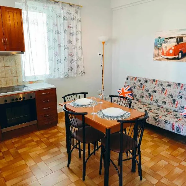 Takis apartment, hotel in Sparti