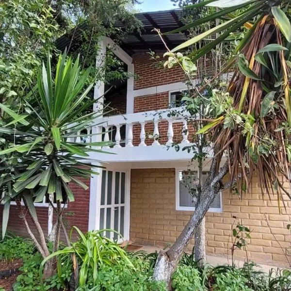 Casa Flores de la Montaña, hôtel à Mineral del Monte