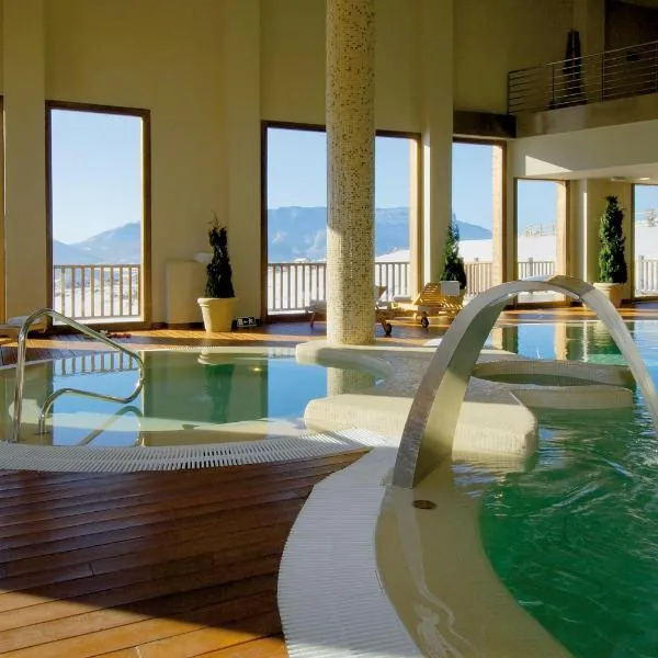 Hotel & Spa Real Badaguás Jaca, hotel v destinaci Badaguás