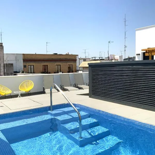 Feelathome Rivero Apartments, hotel in Seville