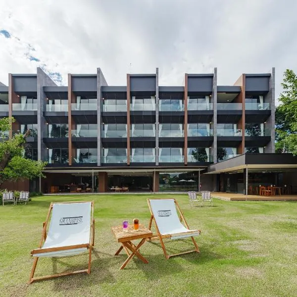 The Grandiose Hotel Chiang Rai เดอะแกรนด์ดิโอสเชียงราย, ξενοδοχείο σε Chiang Rai