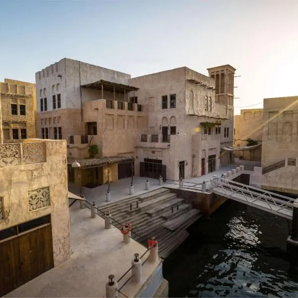 Al Seef Heritage Hotel Dubai, Curio Collection by Hilton, hotel a Dubai