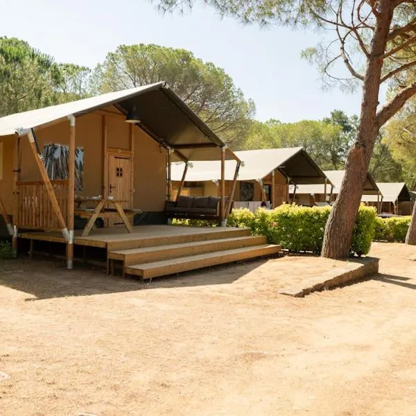 Camping Internacional Palamós、パラモスのホテル