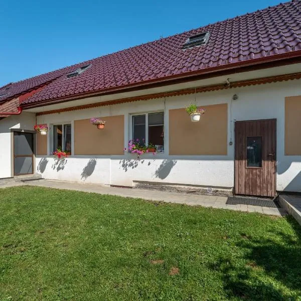 Apartman u babky, hotel v destinaci Pavčina Lehota