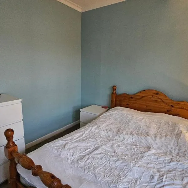 Double Room in Prestonfield Flat, hotelli kohteessa Edinburgh