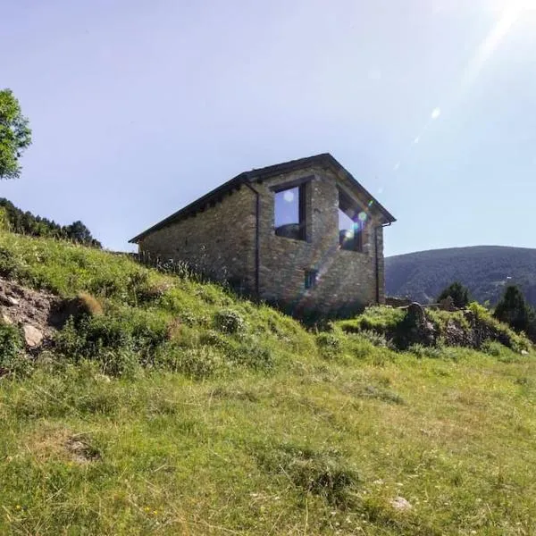 Borda Jarca, casa rústica en plena naturaleza - HUT 8142, Hotel in Prats
