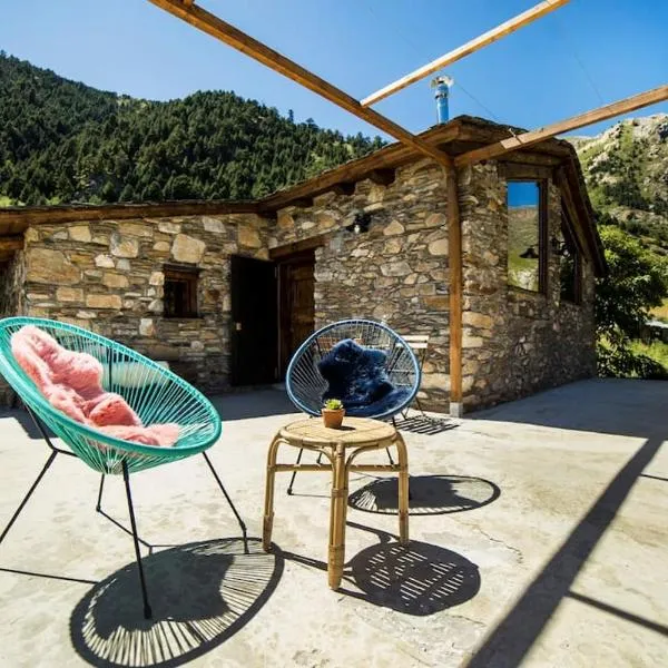 Racó de Montaup, casa rústica en plena naturaleza - HUT 8141, hotel a Canillo