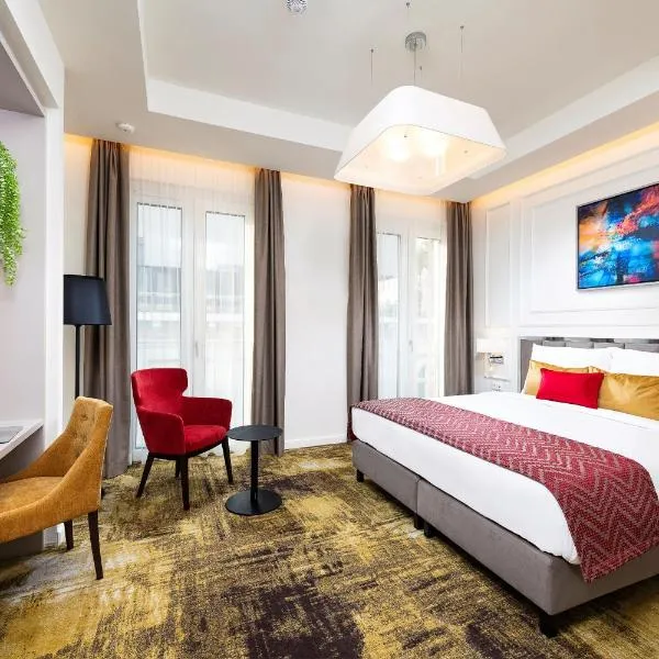 Three Corners Avenue Hotel, hotell Budapestis