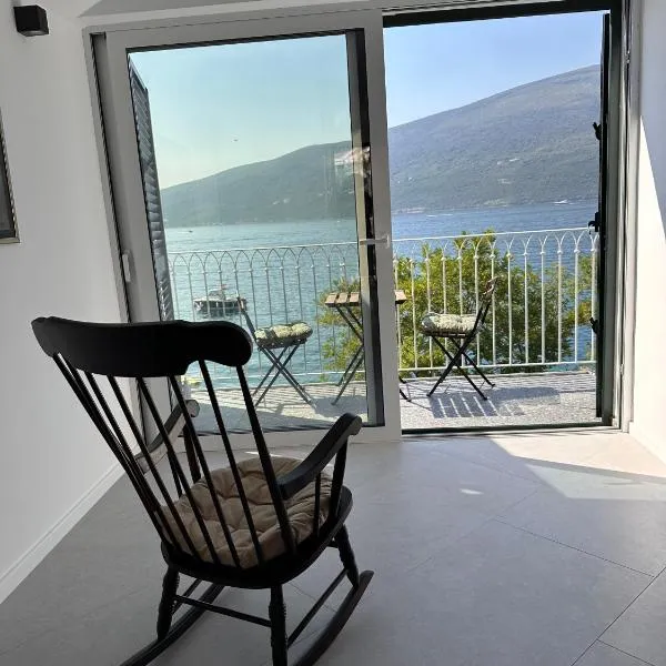 Quince Luxury Apartment, hotel in Ðenovići