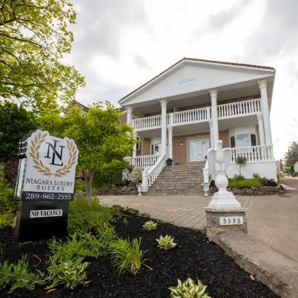 Niagara Luxury Suites, hotel in Niagara Falls