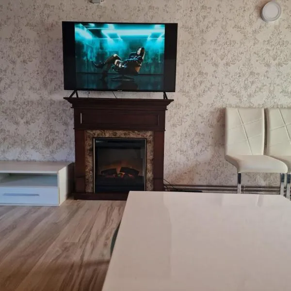3-floor large apartaments, khách sạn ở Liepāja