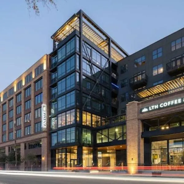 1 Bedroom apt suite Wifi fitness room Deep Ellum，位于达拉斯的酒店