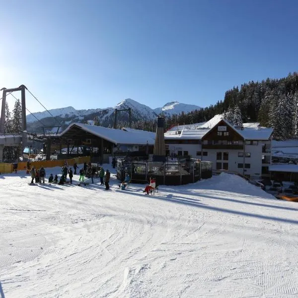Hotel Fortini, hotel em Madonna di Campiglio