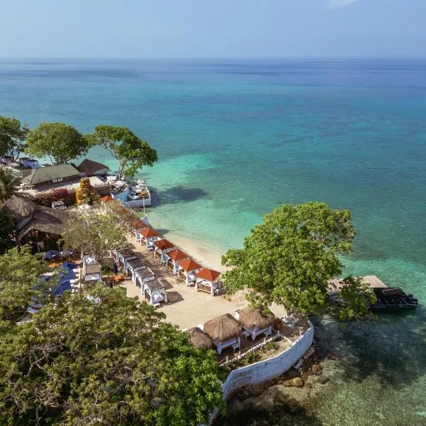 Bora Bora Beach Club & Hotel, hotel in Isla Grande