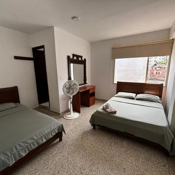 Hotel el Recuerdo, hotel em Ocaña