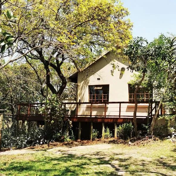 Hardy-da Forest Cottage, hotel v destinaci White River