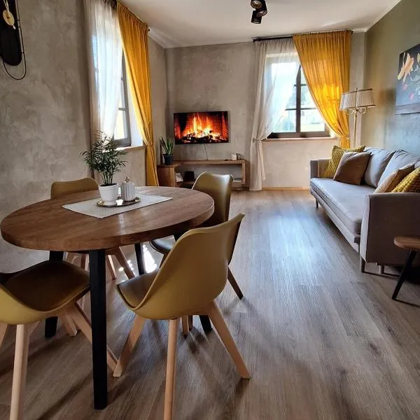 Promenādes apartamenti, hotel in Talsi