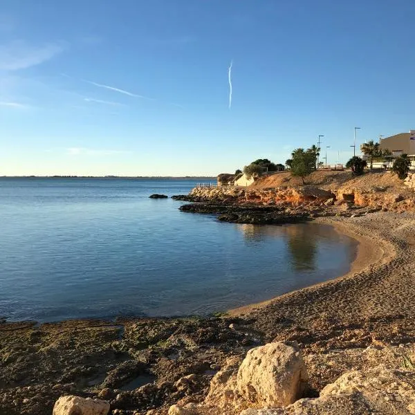 Apartament L'Ampolla MONICA a 50m del mar amb parking, ξενοδοχείο στην L'Ampolla