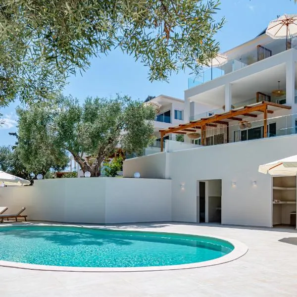 Serenity Hill, hotel in Paliouri