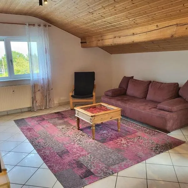 Wohnung in Windhagen Nähe A3, hôtel à Windhagen