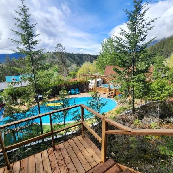 Motel Tyrol, hotel v destinaci Radium Hot Springs