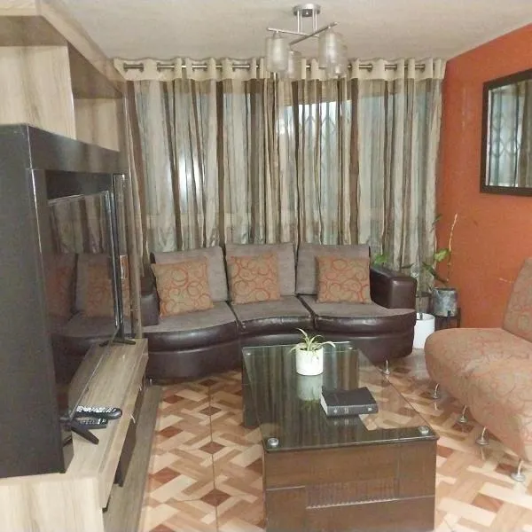 Amplio Departamento amoblado, Condominio Parques de la Huaca - San Miguel，位于利马的酒店