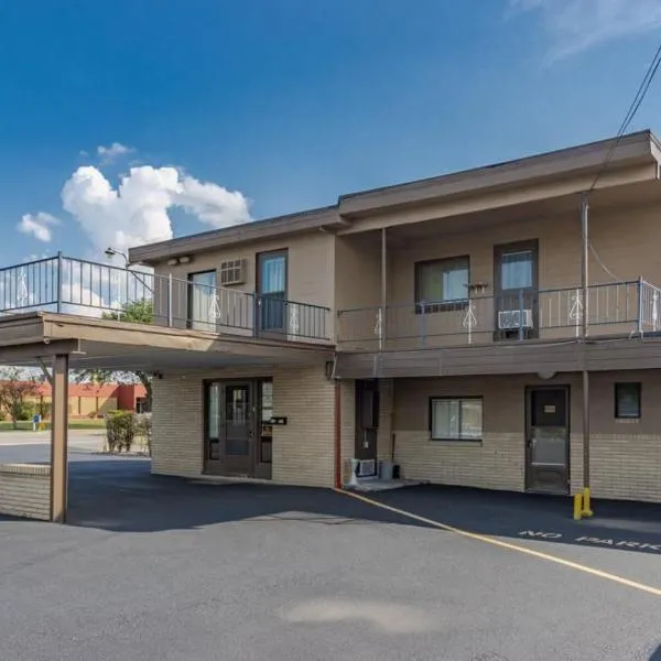 DuBois Manor Motel, hotell i DuBois