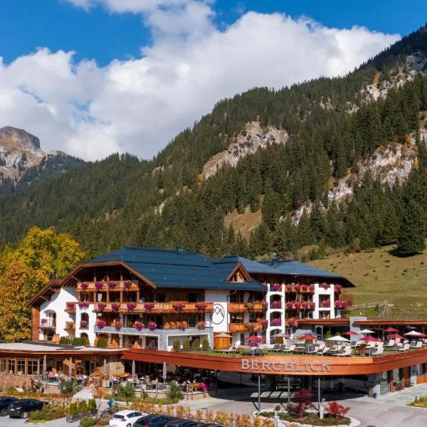 Hotel Bergblick 5 Sterne，位于格伦的酒店