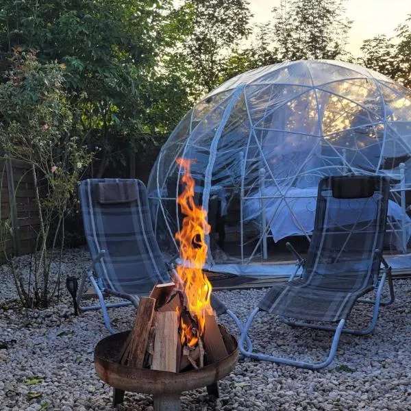 Fichtel-Bubble gegen Aufpreis mit Hot Tub und Sauna, hotel in Hohenberg an der Eger