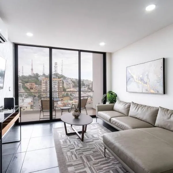 Elegante depa frente al malecón y cerca del centro, Hotel in Mazatlán