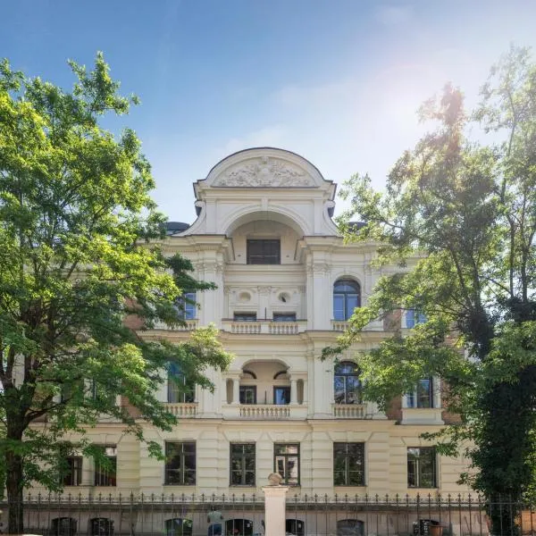 Hotel Uhland, hotel in Munich