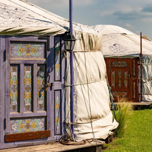 Yurte in Langa，Bosia的飯店