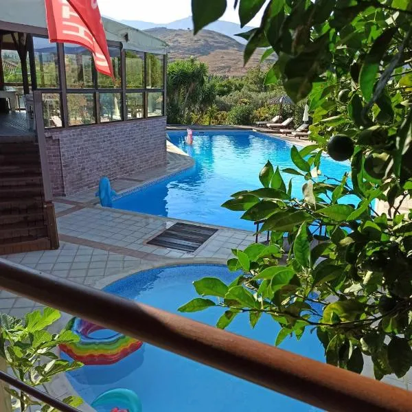 Orfeas Studios Molivos, hotel in Mithymna