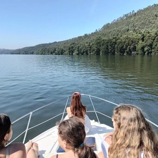 Sunset River, hotel in Figueira da Foz