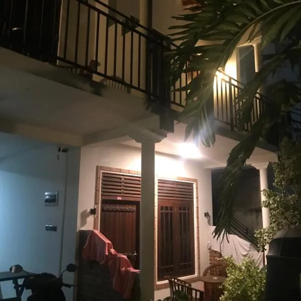 Flip Flop Inn Mirissa, hotel in Mirissa