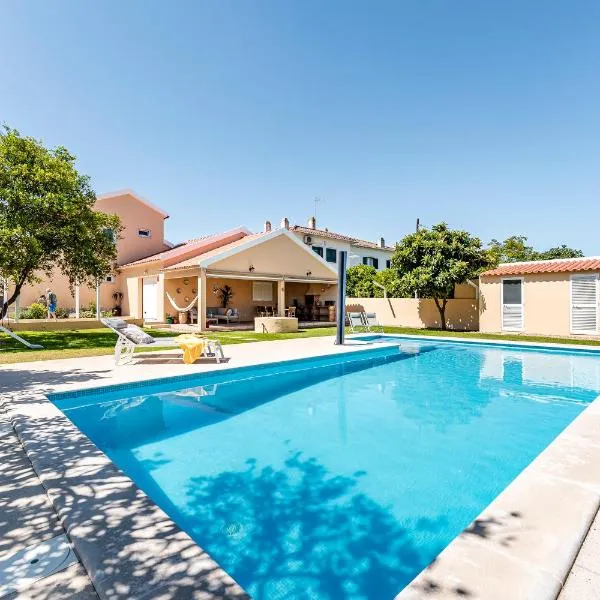 Villa Laranja-Limao - NEW, hôtel à Azeitão