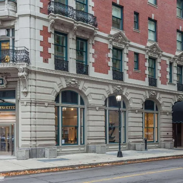 Hotel at the Lafayette Trademark Collection by Wyndham、バッファローのホテル