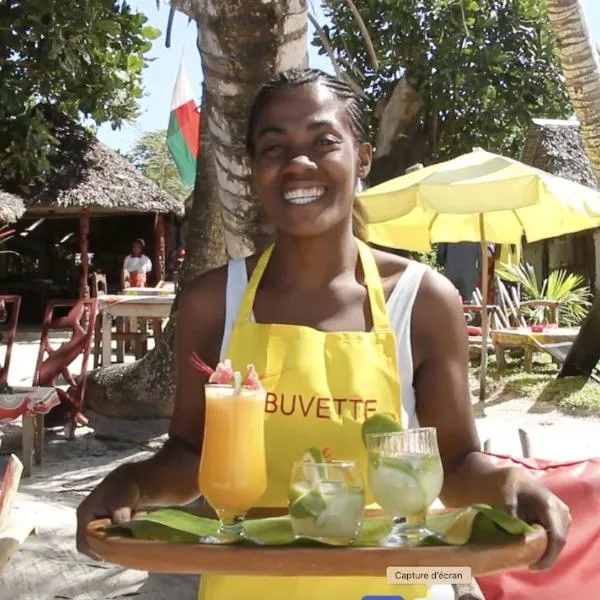 La Buvette, hotel Ile aux Nattes-ban
