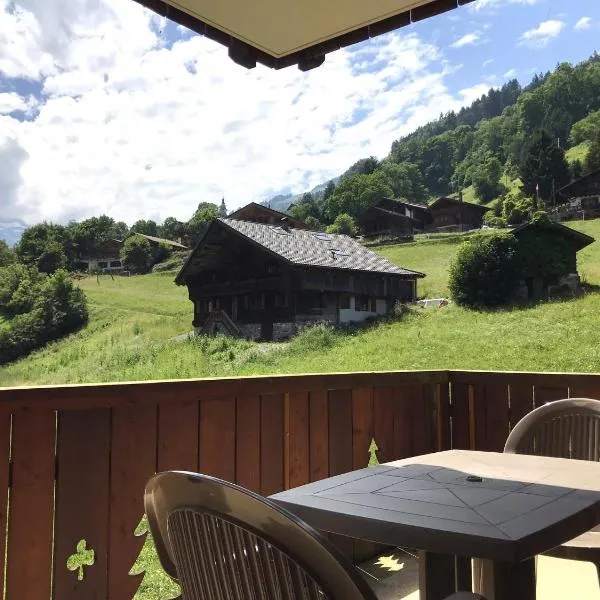 Mountain River Luxury Apartment, hotel v destinaci Val dʼIlliez