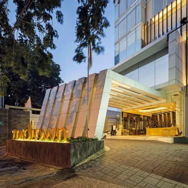 Midtown Hotel Surabaya, Hotel in Surabaya