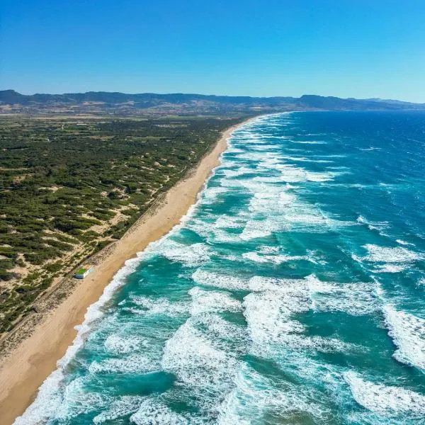 Happy Camp mobile homes in Camping Village Baia Paradiso, hotel in Badesi