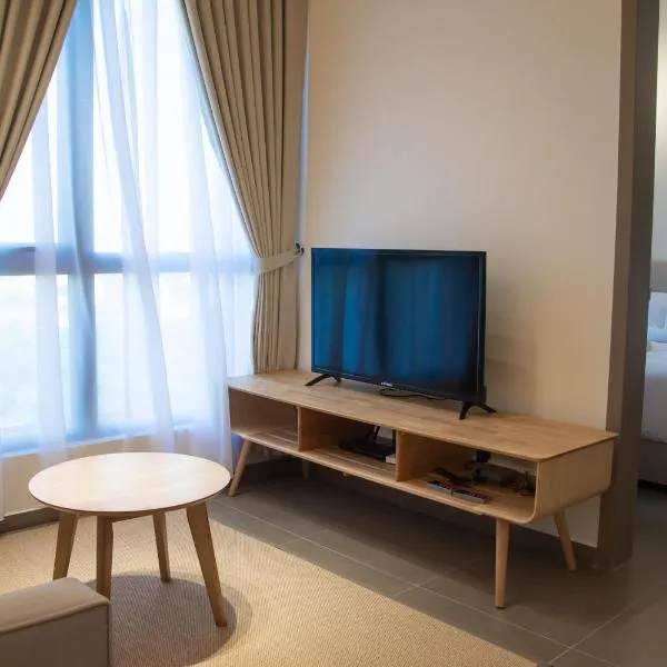 5 Mossaz Muji 2 room at Empire City by Light House, hotel in Petaling Jaya