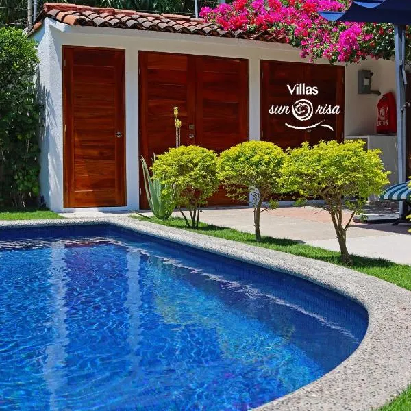 Villas Sunrisa, ξενοδοχείο στο Ζιουατανέχο
