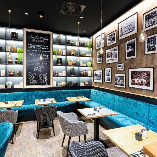 Three Corners Avenue Hotel, hotel em Budapeste