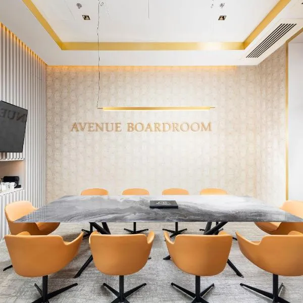 Three Corners Avenue Hotel, hotel v Budapešti