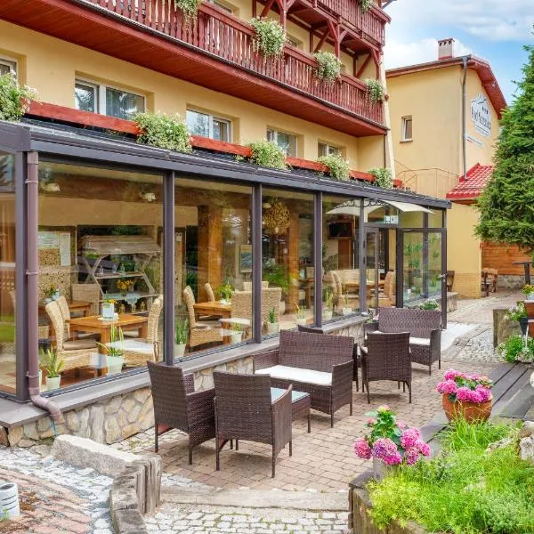 Hotel Pod Szrenicą、シュクラルスカ・ポレンバのホテル