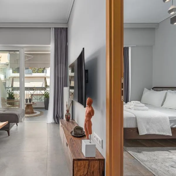 Luxurious Coastal Retreat in Central Glyfada, hotel ad Atene